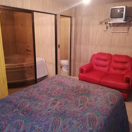 Hostal Rio Ibare ลาปาซ ภายนอก รูปภาพ