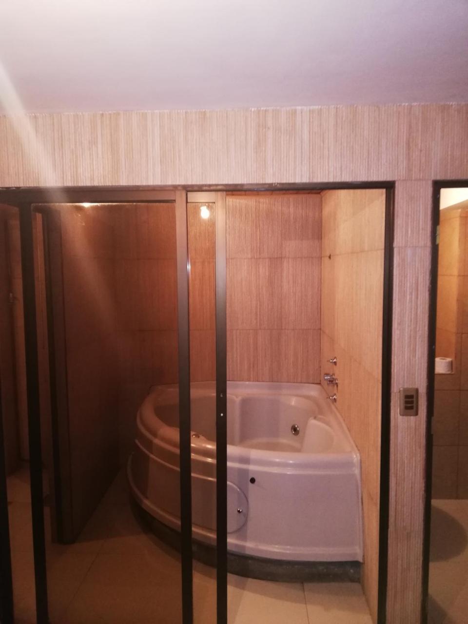 Hostal Rio Ibare ลาปาซ ภายนอก รูปภาพ